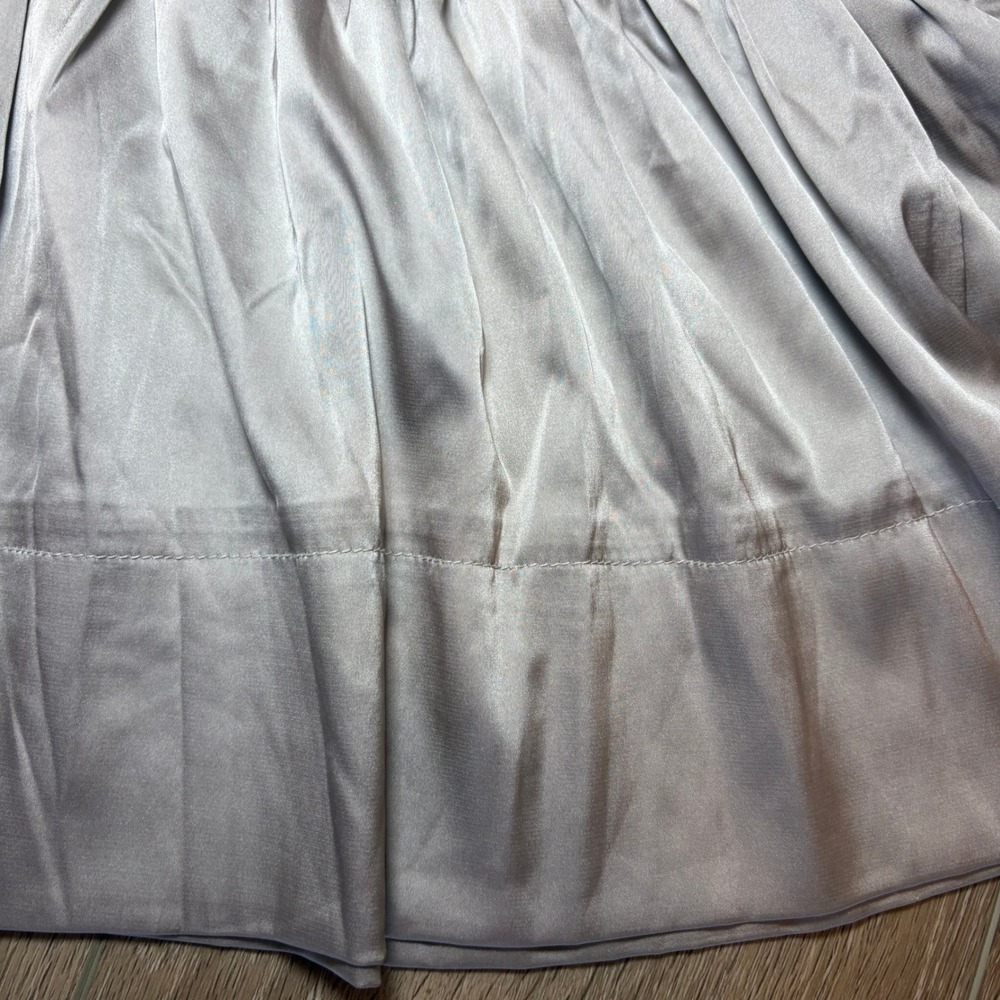 Natural Life Silver Satin Smocked Waist Ruffle Mini Skort Shorts Womens Small - Picture 5 of 9